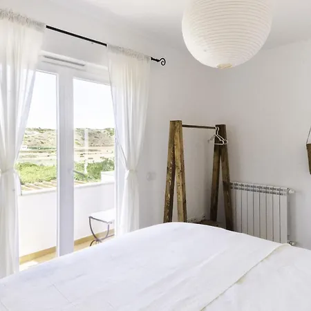 Casa Almargens In Aljezur By Lisbeyond * Bordeira (Bordeira)